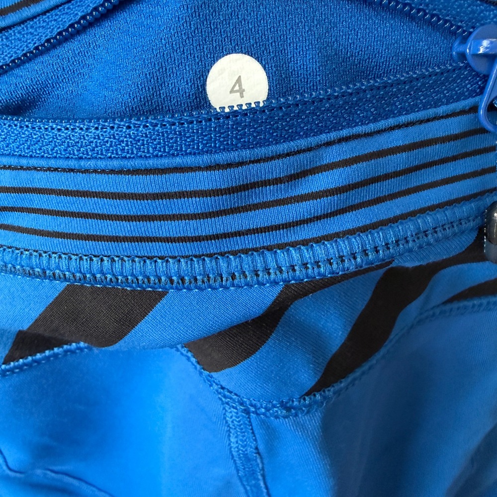 Lululemon 4 Blue Leggings Run Inspire Crop II Striped Mesh Activewear Yoga Gym - Picture 6 of 6